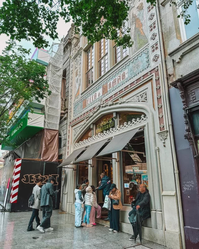 Livraria Lello Porto Entrance