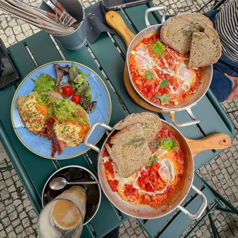 Best Cafe in Porto for Brunch: Zenith