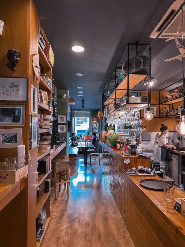 Best Porto Coffee Shops - Dona Mira