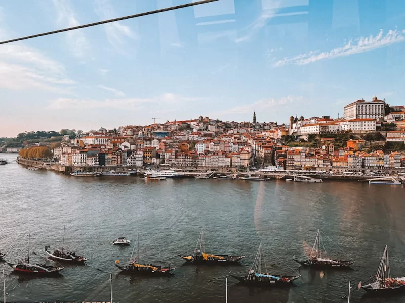 Non Touristy Things To Do in Porto - Gaia Cable Car