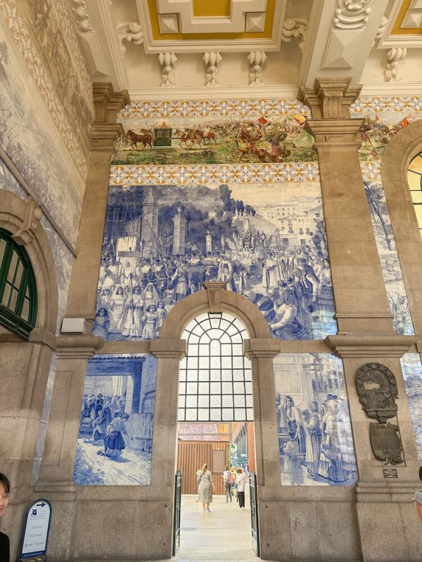 4 Days in Porto: Sao Bento Station