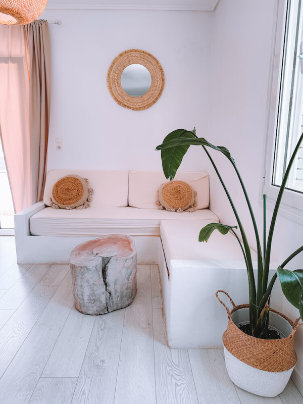 Hotels in Poros: White Rose Hotel