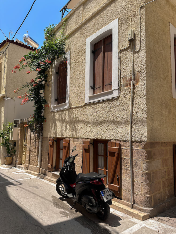 Things To Do in Aegina - wander the streets of old town