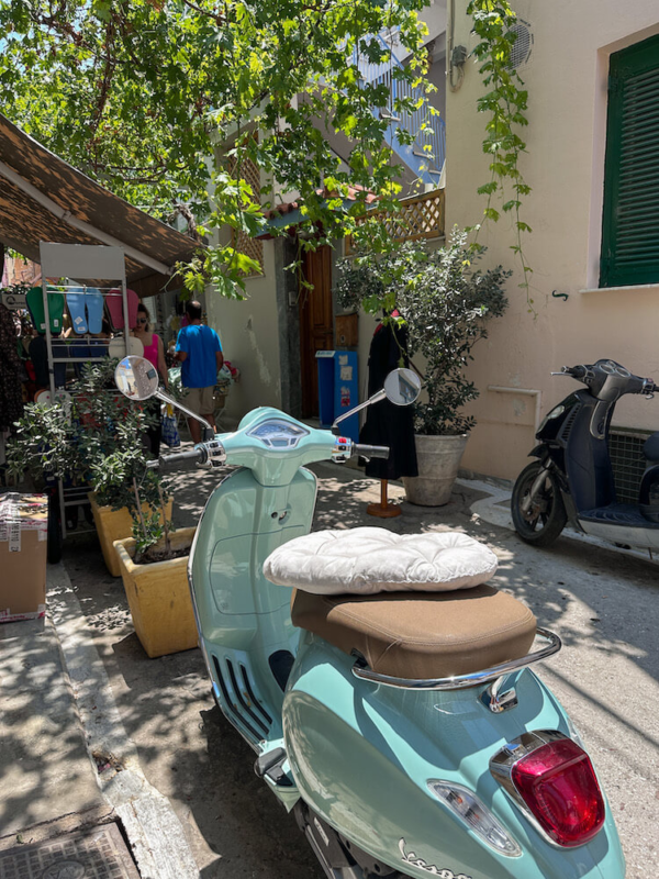 Athens to Aegina Day Trip: Aegina Town