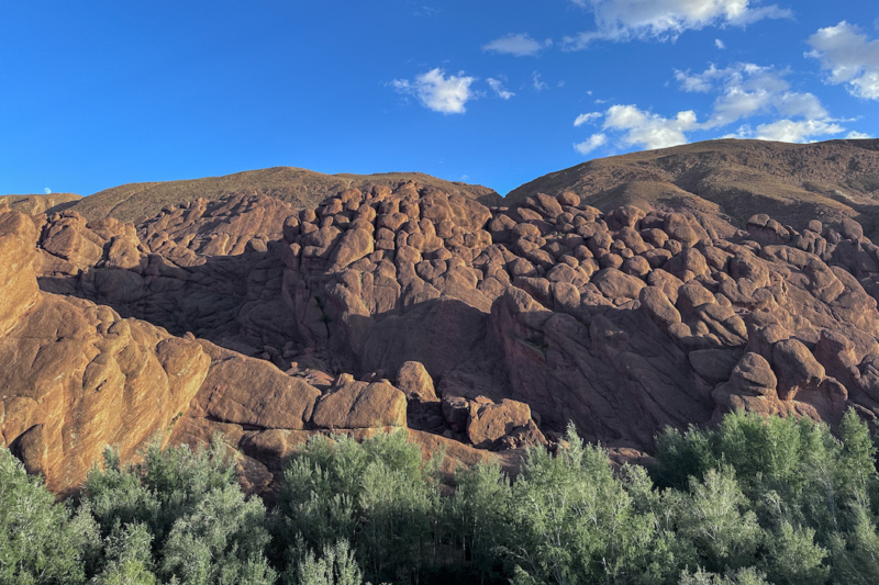Monkey Fingers Dades Valley