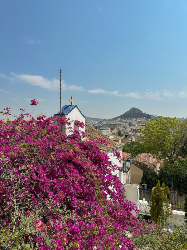 Exploring Anafiotika on your Athens itinerary